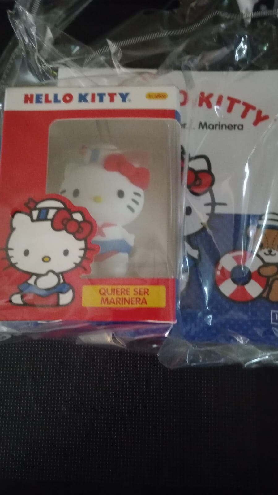 HELLO KITTY